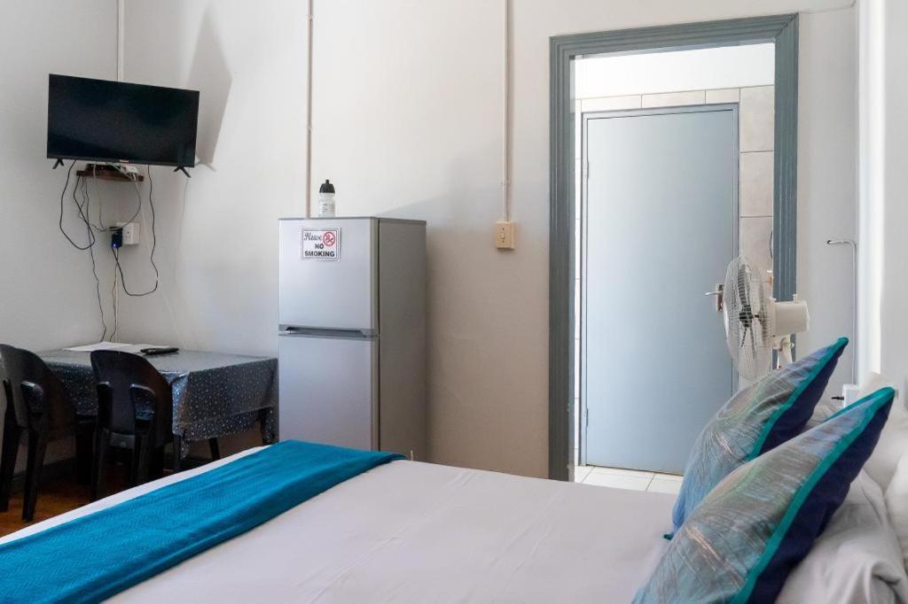 Keetmanshoop Self-Catering Hotel ภายนอก รูปภาพ