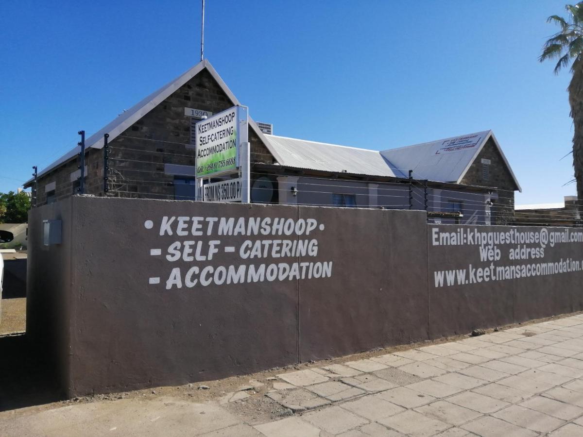 Keetmanshoop Self-Catering Hotel ภายนอก รูปภาพ