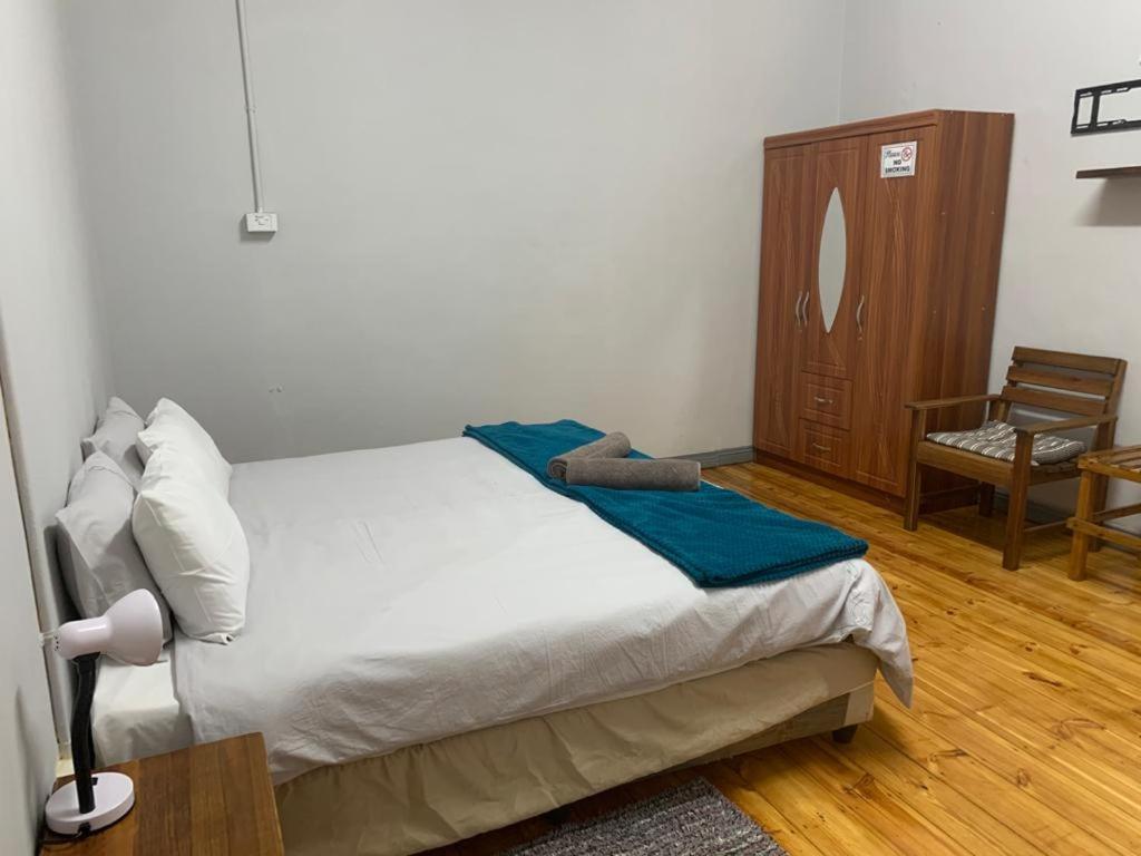 Keetmanshoop Self-Catering Hotel ภายนอก รูปภาพ